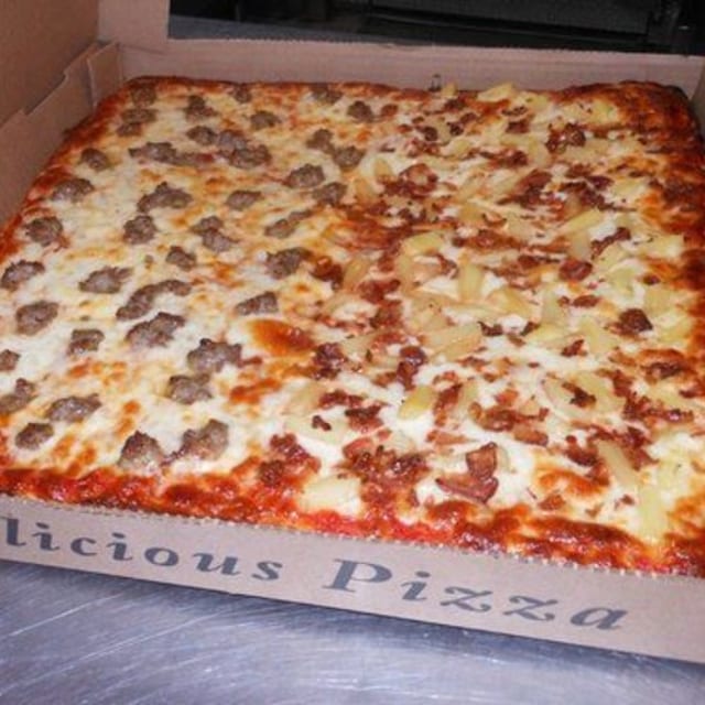 12 Cut Square Pizza.