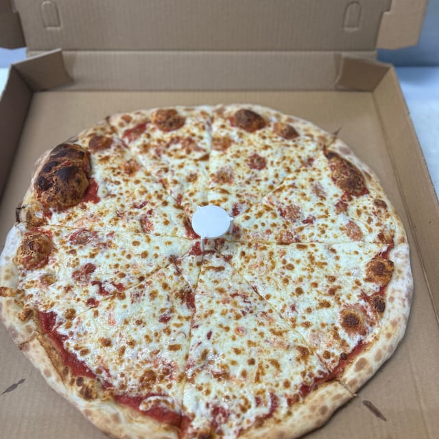 18-Inch 8-Cut Round Pizza.